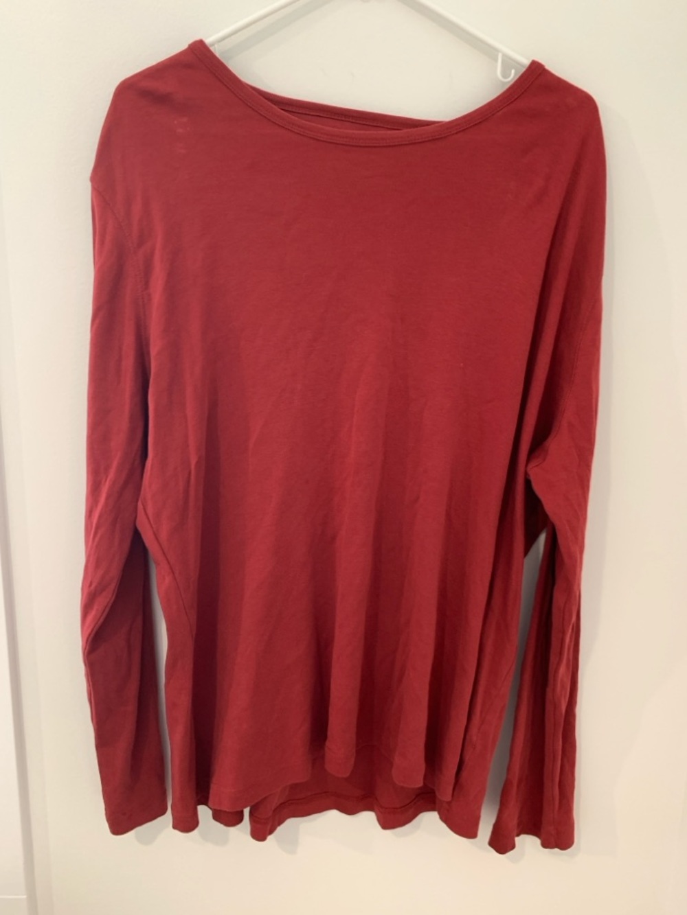 DT red long sleeve
